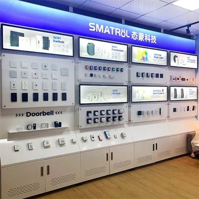 万人收藏店铺,他在东南亚打造