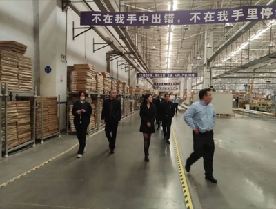 世联行集团副总裁朱江一行到访少海汇